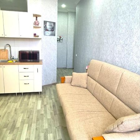 Kate'S Cozy Apartment Kutaisi Esterno foto